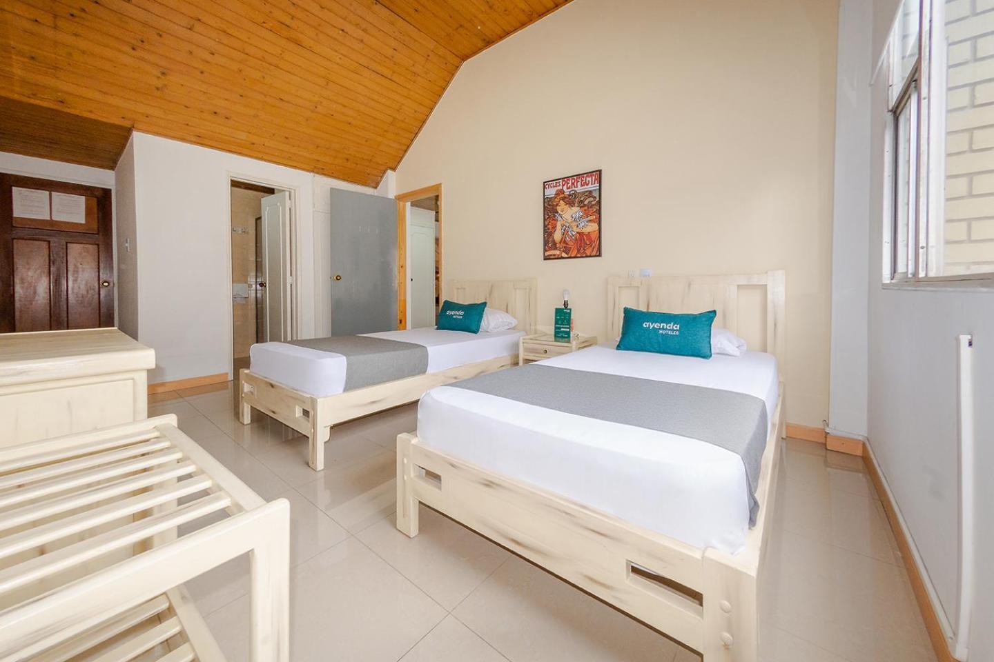 Hotel Ana Carolina